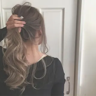 ミディアム 🌸ハイトーン 新田 廉 🌸のヘアスタイル