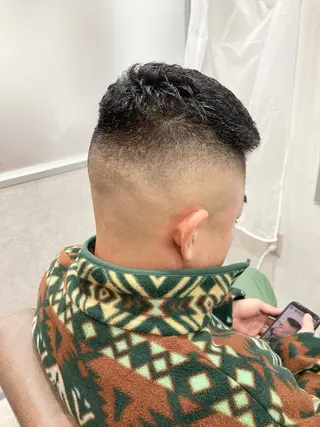 ショート メンズ パーマ職人 矢部絢一のヘアスタイル