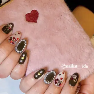 ネイル Arowa 伊田のネイルデザイン