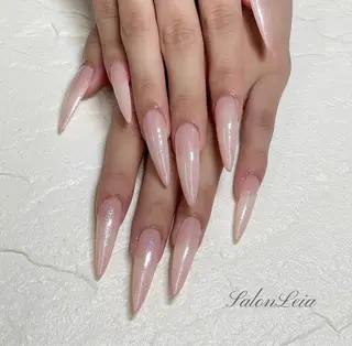 ネイル Salon Leia所属・Salon Leia KANAのネイルデザイン