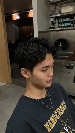 パーマ RETOUCH by fifth メンズサロン【レタッチ バイ フィフス】所属・fifth原宿 A:Ri🧸のヘアスタイル