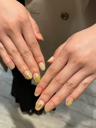 ネイル une／YUKINA 🫧大人nuanceのネイルデザイン