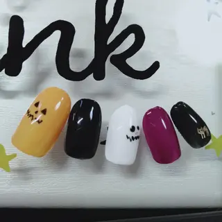 ネイル 爪工房ぱるっこ所属・川岡 香を里のネイルデザイン