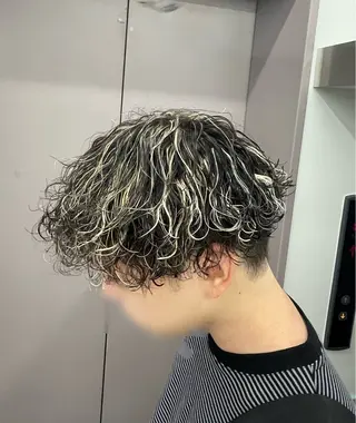 カラー パーマ メンズ いとう このみのヘアスタイル