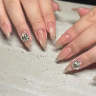 ネイル sofa国分寺店 川出 玲奈のネイルデザイン