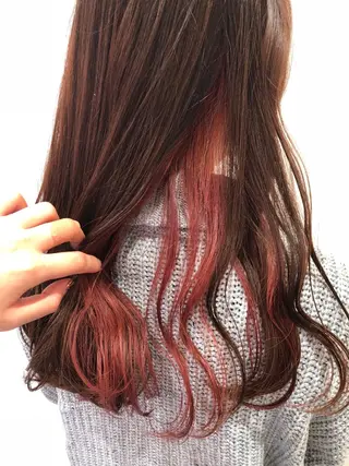 ロング カラー Amour なぐらのヘアスタイル