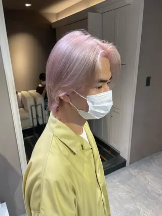 ミディアム カラー メンズ ブリーチ特化 ハイトーンRYOYAのヘアスタイル