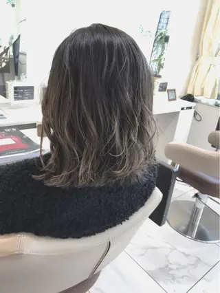 ショート カラー 山崎俊輔/髪質改善 /バレイヤージュのヘアスタイル