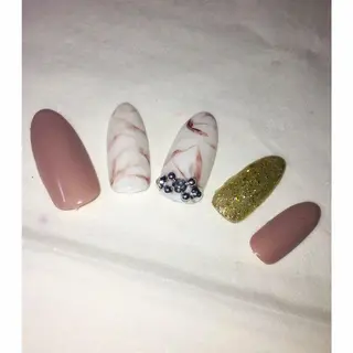 ネイル 宮本 百合子のネイルデザイン