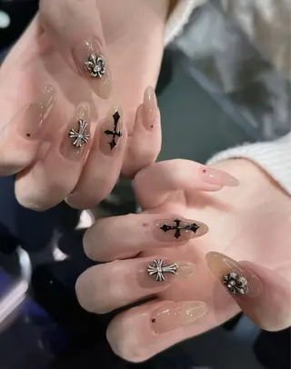 ネイル 清縁所属・（大垣）ネイル奈々 奈々のネイルデザイン