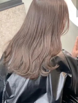 カラー 菊地 万佐久のヘアスタイル