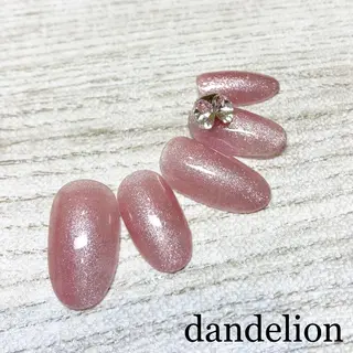ネイル dandelion ダンデライオンのネイルデザイン