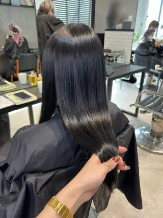 ミディアム カラー パーマ ヘアアレンジ メンズ キッズ ネイル マツエク・マツパ アイブロウ 丁寧なカウンセリング 🌿Chiemi🌿のヘアスタイル