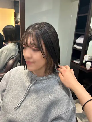 ショート カラー 坂本奈都美 🎀のヘアスタイル