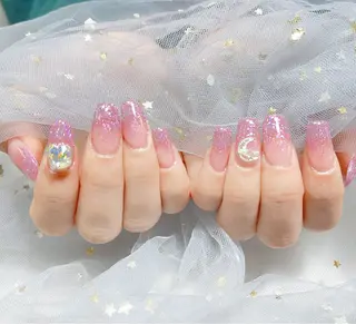 ネイル 🎀ネイルサロン エクラYUI🎀のネイルデザイン