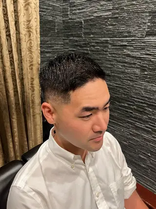 ショート ヒロ銀座新橋店所属・ヒロ銀座　さかうえ ひかる💈のヘアスタイル