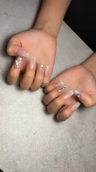 ネイル 関山 志乃のネイルデザイン