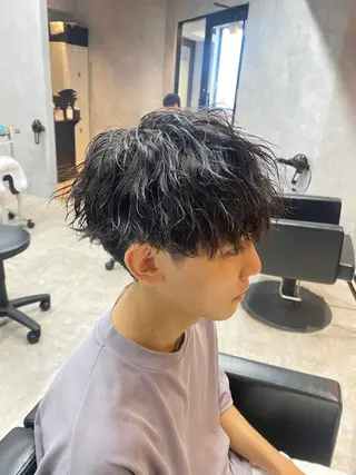 ショート パーマ メンズ ツイストスパイラル/ メンズ特化/中川誠也のヘアスタイル