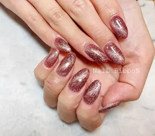 ネイル ネイルリボン 受付スタッフのネイルデザイン