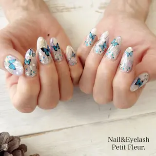 ネイル Petit Fleur所属・青柳 亜梨奈のマツエク・マツパデザイン