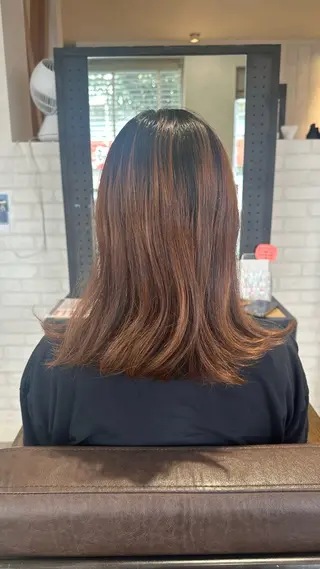 カラー 松本 羅華のヘアスタイル