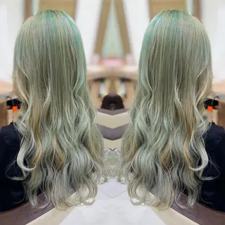 ロング カラー N° jillva ♦️川端裕司♦️のヘアスタイル