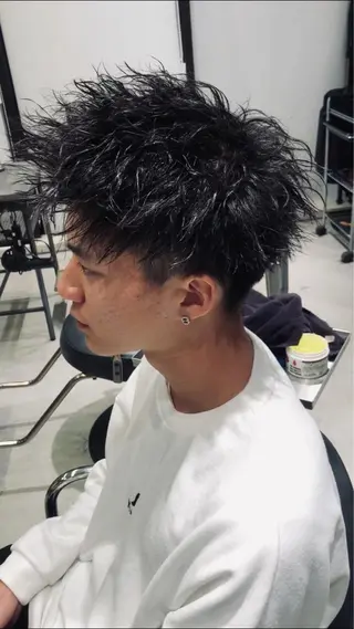 メンズ 透明感カラー／メンズ 特化kazumaのヘアスタイル