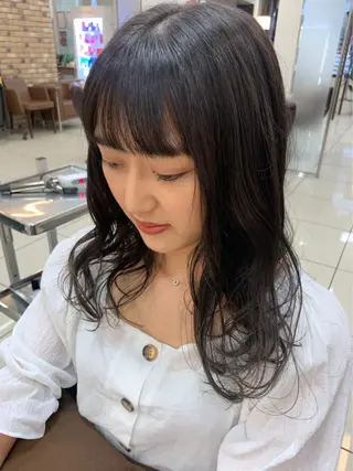 セミロング ママ美容師まつげ 🤍まき🤍のマツエク・マツパデザイン