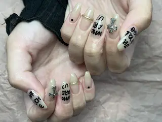 ネイル ToliyDeliy Nail Salonのネイルデザイン