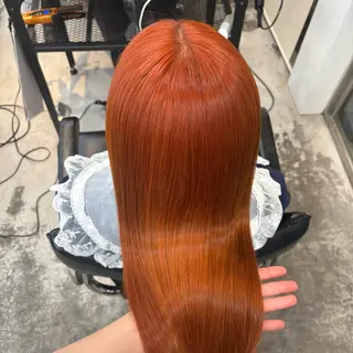 セミロング カラー HIKARI🐈⬛ レイヤー×デザインのヘアスタイル