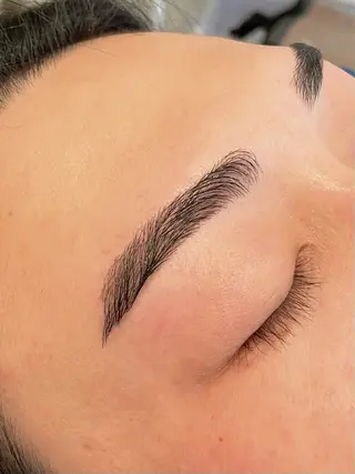 アイブロウ アイブロウ＆まつ毛パーマ nIka所属・相原 夢音の眉毛・アイブロウイメージ