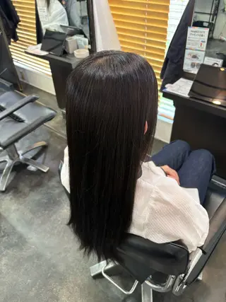 ロング カラー 奥山 和奏のヘアスタイル
