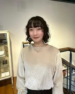 パーマ 山本 絢菜のヘアスタイル