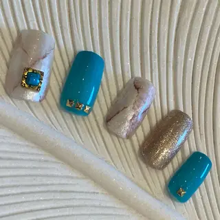 ネイル AurorA Enaのネイルデザイン