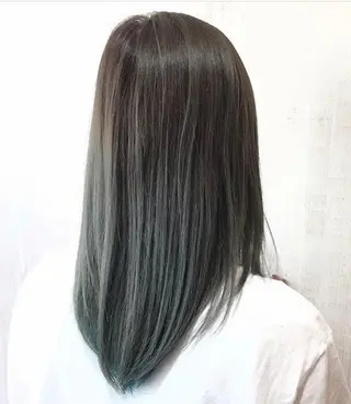 カラー S. Okuboのヘアスタイル