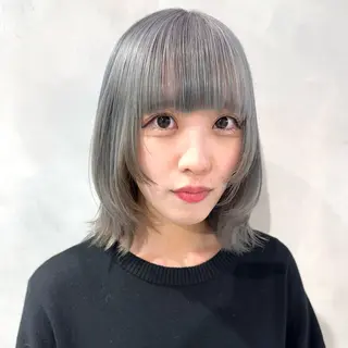 ミディアム カラー デザインカラー/パー マ🦖外岡咲希🦖のヘアスタイル