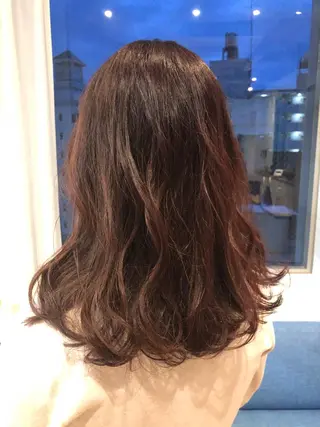 セミロング カラー Ate by little所属・青木 梢のヘアスタイル