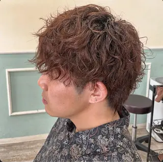 パーマ メンズ 渡辺 愛枝/艶カラー🩵のヘアスタイル