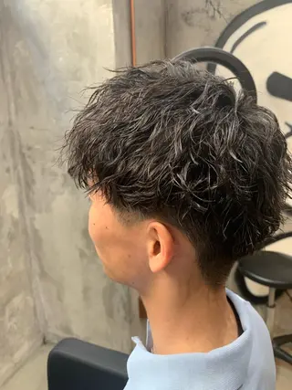 ショート パーマ メンズ ⚡️メンズパーマ特化 mens支持◎/忠地のヘアスタイル