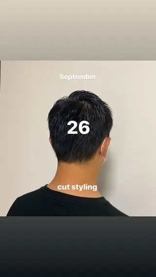 カラー 山崎 航のヘアスタイル