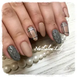 ネイル Nailsalon Lilyのネイルデザイン