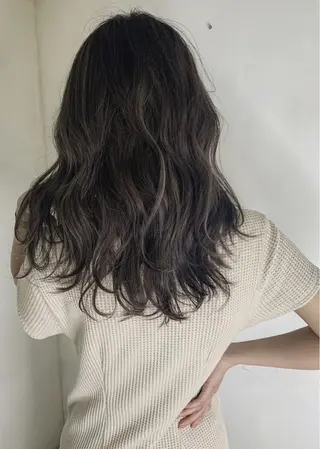 セミロング カラー 京都大人女性ショート 徒歩1分/秋山のヘアスタイル