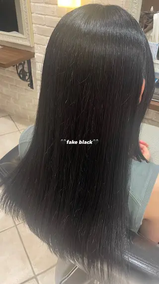 カラー 🩵RIKO🩵 透明感カラー🫧のヘアスタイル