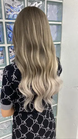 ロング 家田 竜のヘアスタイル