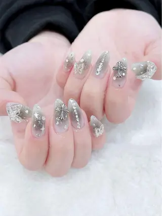 ネイル GLANDOLL MIKUのネイルデザイン