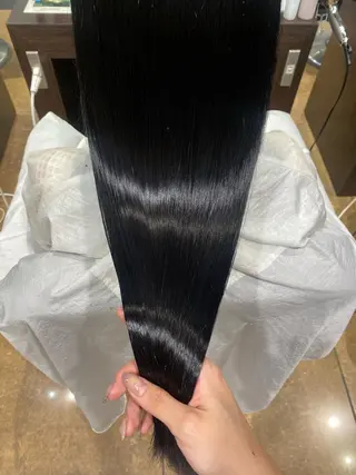 ロング ∴Sanae. ∴ トータルビューティーのマツエク・マツパデザイン