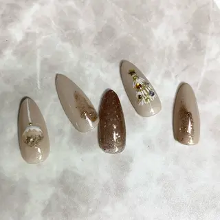 ネイル salon Hush Hushのネイルデザイン