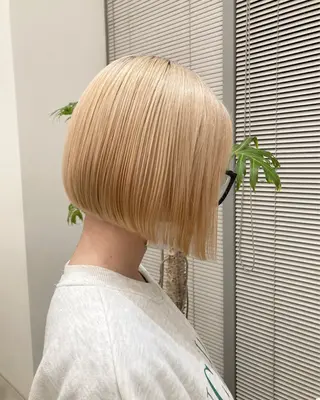 ミディアム KEYMAN HARUKAのマツエク・マツパデザイン