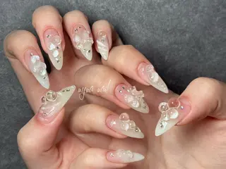 ネイル 花 火のネイルデザイン