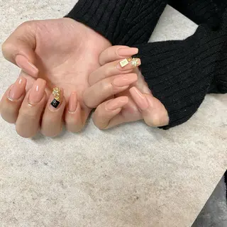 ネイル 山﨑 葉月のネイルデザイン